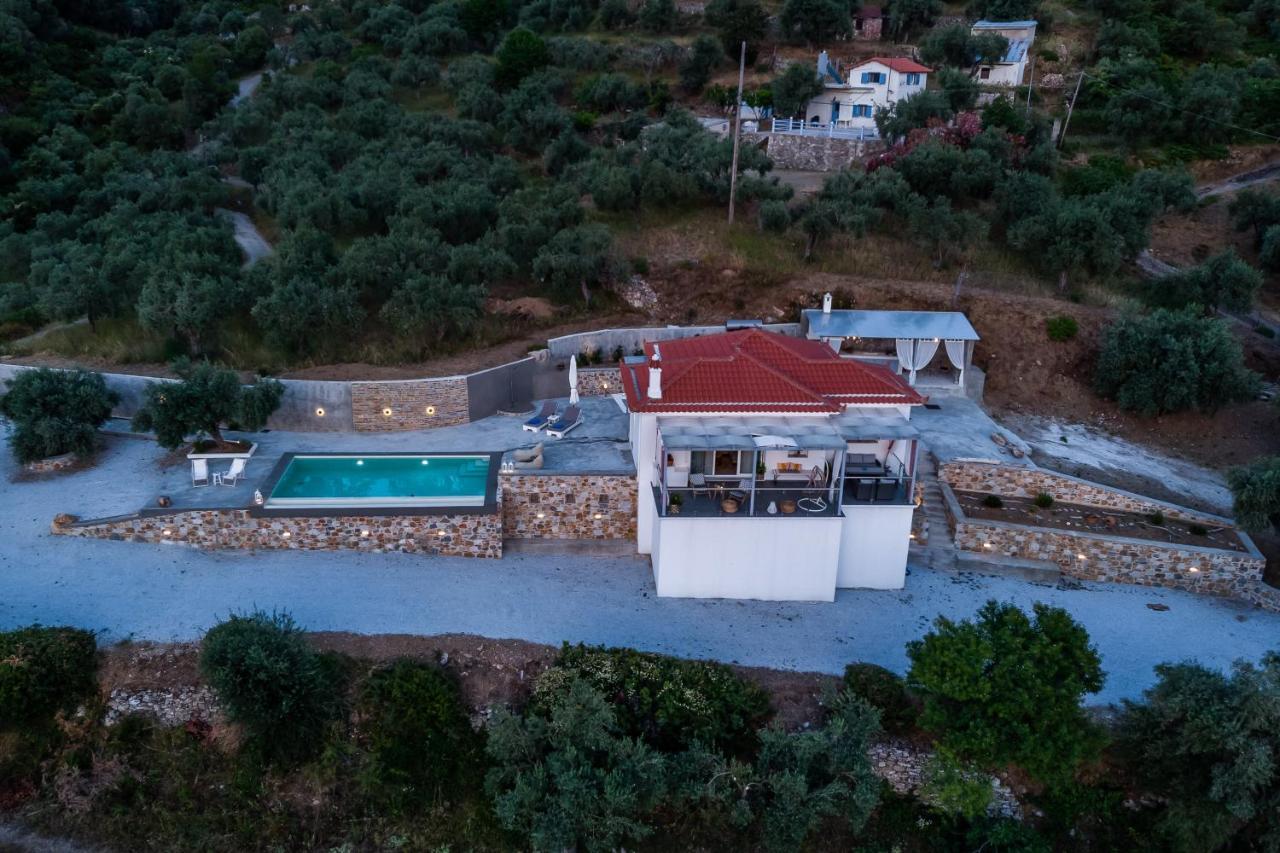 Ninemia Villa In Skopelos Eksteriør bilde